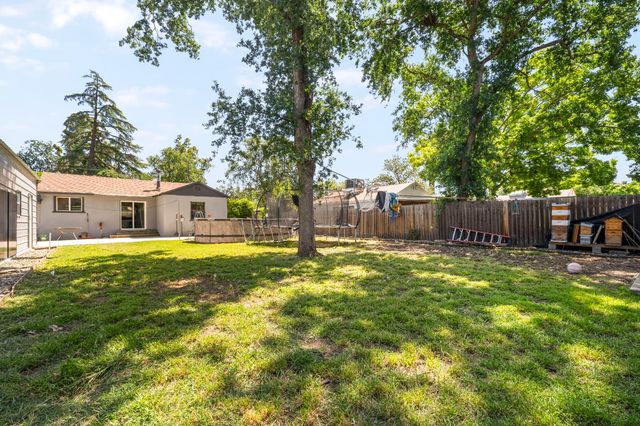 6731 5th St, Rio Linda, CA 95673