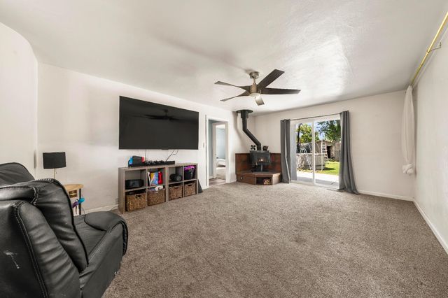6731 5th St, Rio Linda, CA 95673