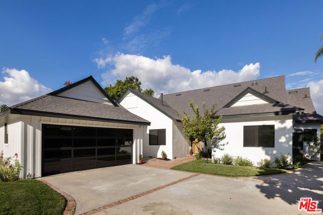 3744 Vineland Avenue, Studio City (los Angeles), CA 91604