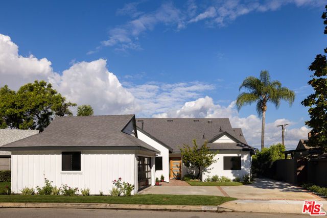 3744 Vineland Avenue, Studio City (los Angeles), CA 91604