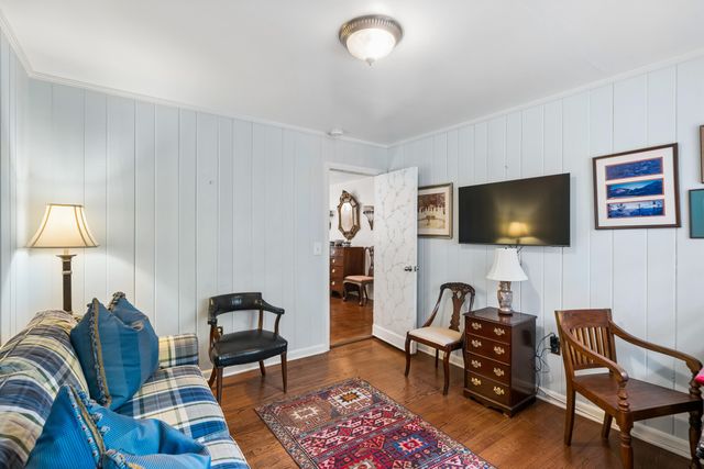114 Live Oak Drive, Mount Pleasant, SC 29464
