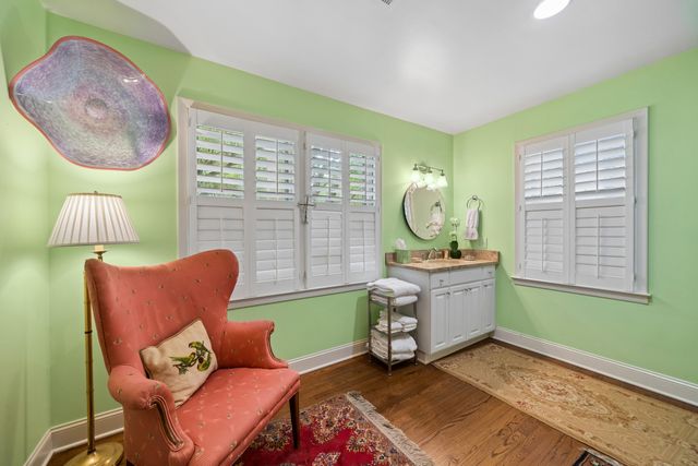 114 Live Oak Drive, Mount Pleasant, SC 29464