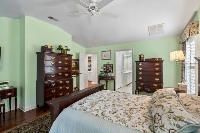 114 Live Oak Drive, Mount Pleasant, SC 29464