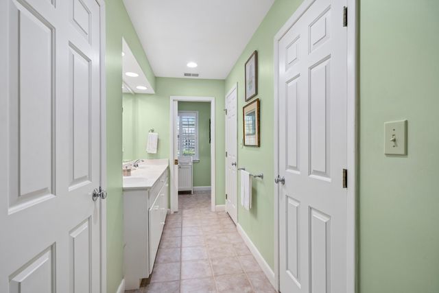 114 Live Oak Drive, Mount Pleasant, SC 29464