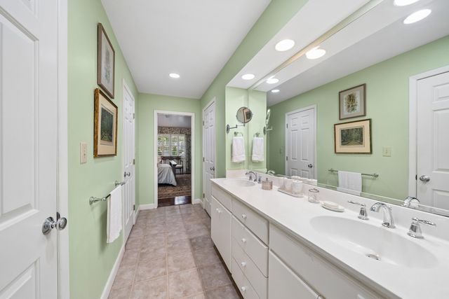 114 Live Oak Drive, Mount Pleasant, SC 29464