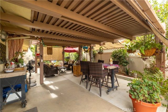 1113 Crescent Bend, Fallbrook, CA 92028