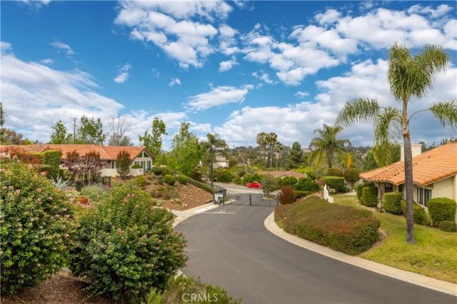 1113 Crescent Bend, Fallbrook, CA 92028