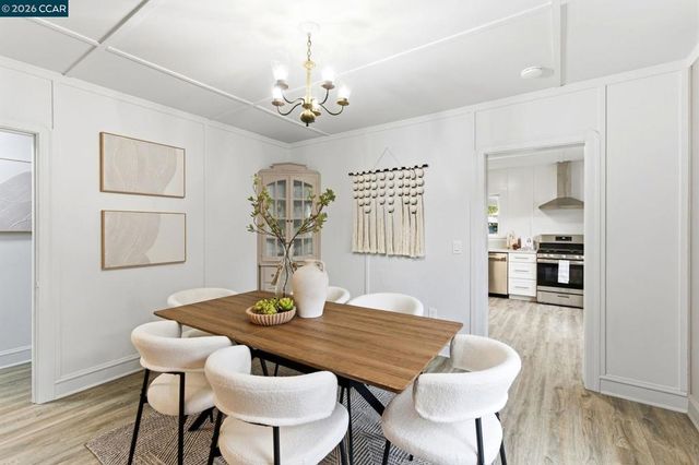 2142 2142 Grant St, Concord, CA 94520