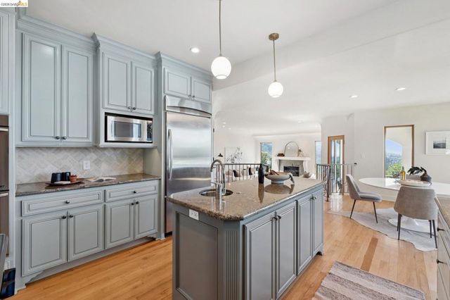 7101 Marlborough Terrace, Berkeley, CA 94705