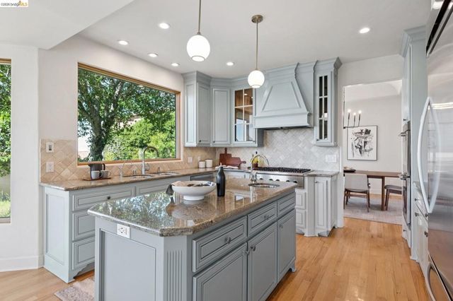 7101 Marlborough Terrace, Berkeley, CA 94705