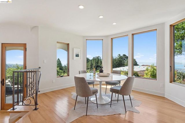 7101 Marlborough Terrace, Berkeley, CA 94705