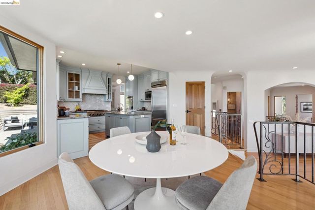 7101 Marlborough Terrace, Berkeley, CA 94705