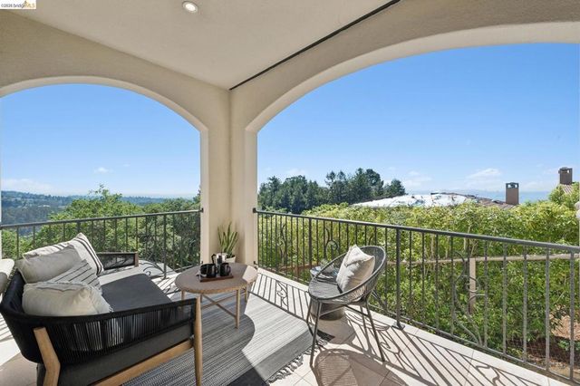 7101 Marlborough Terrace, Berkeley, CA 94705