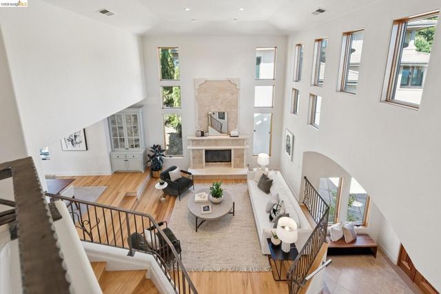 7101 Marlborough Terrace, Berkeley, CA 94705