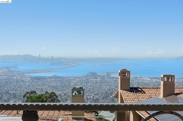 7101 Marlborough Terrace, Berkeley, CA 94705