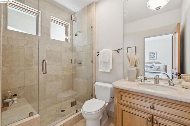 7101 Marlborough Terrace, Berkeley, CA 94705