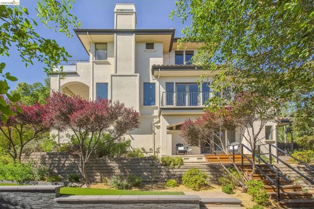 7101 Marlborough Terrace, Berkeley, CA 94705