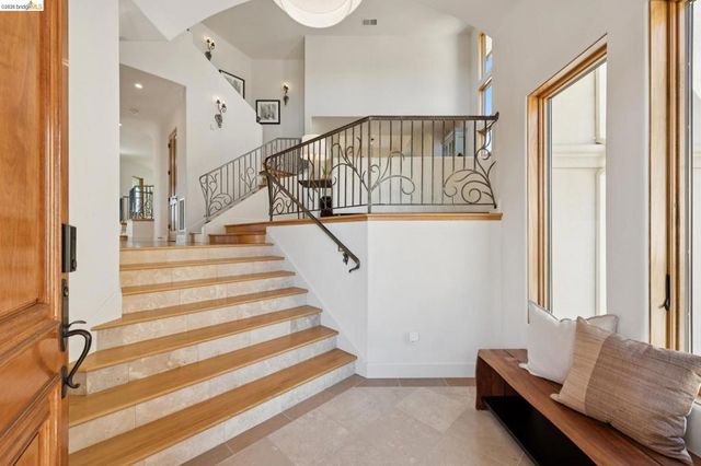 7101 Marlborough Terrace, Berkeley, CA 94705