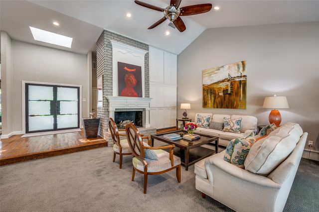 2100 Winding Hollow Lane, Plano, TX 75093