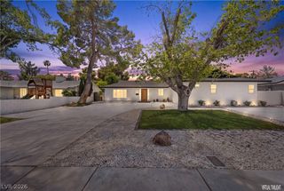 1242 Campbell Drive, Las Vegas, NV 89102