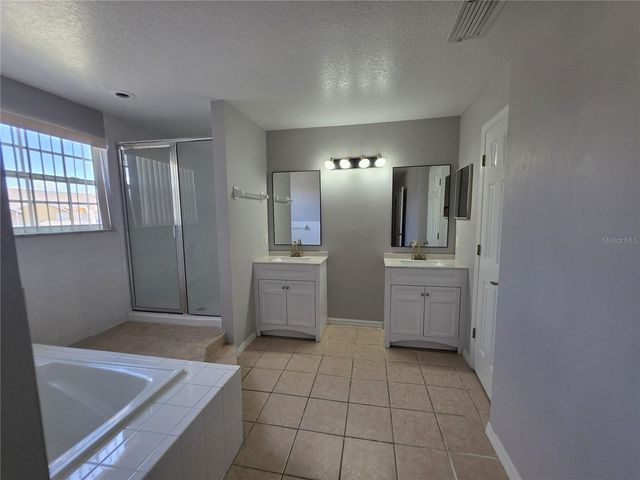 937 WASHINGTON PALM LOOP, Davenport, FL 33897