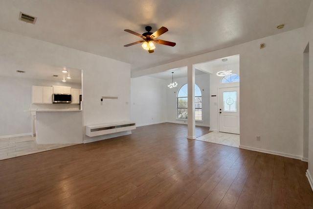 107 Dustin Drive, Fate, TX 75189