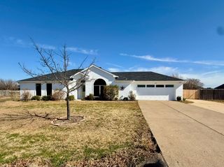 107 Dustin Drive, Fate, TX 75189