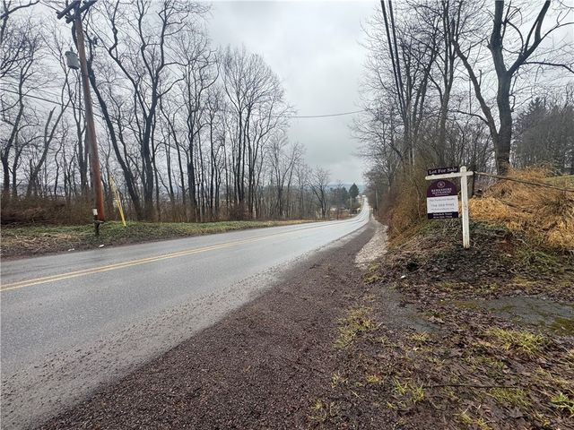 425 Felgar Road, Somerset Boro, PA 15501