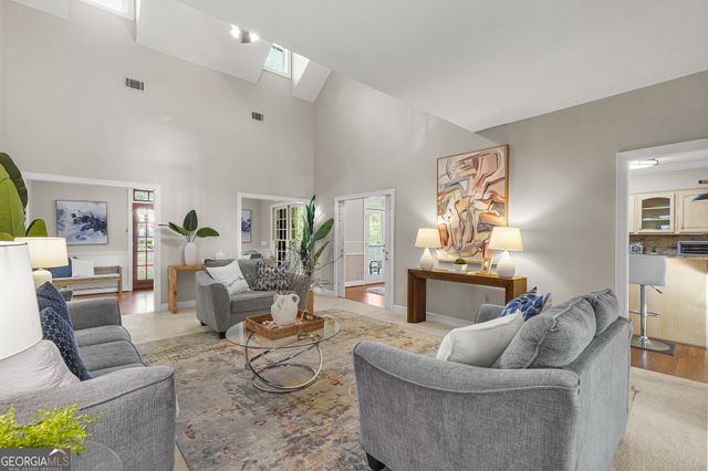 2 Rum Runners Alley, Savannah, GA 31411