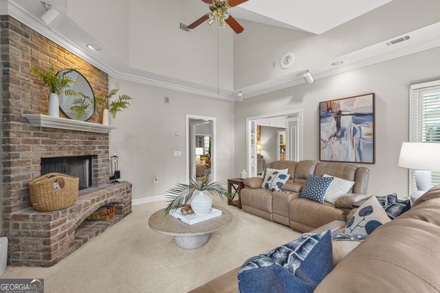 2 Rum Runners Alley, Savannah, GA 31411