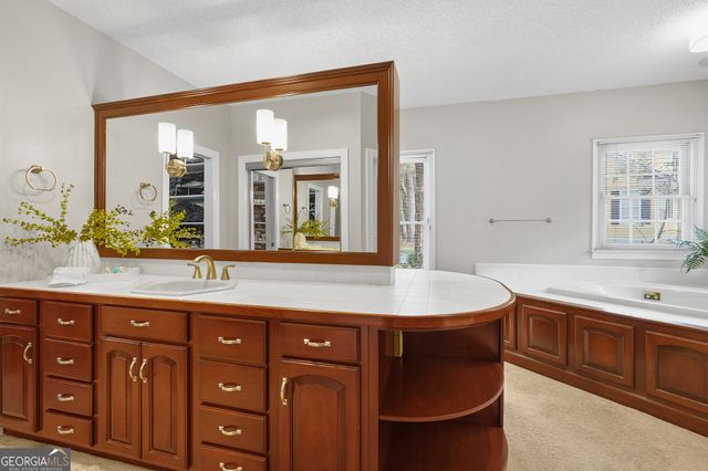 2 Rum Runners Alley, Savannah, GA 31411