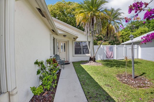 19881 VILLA MEDICI Place, Boca Raton, FL 33434
