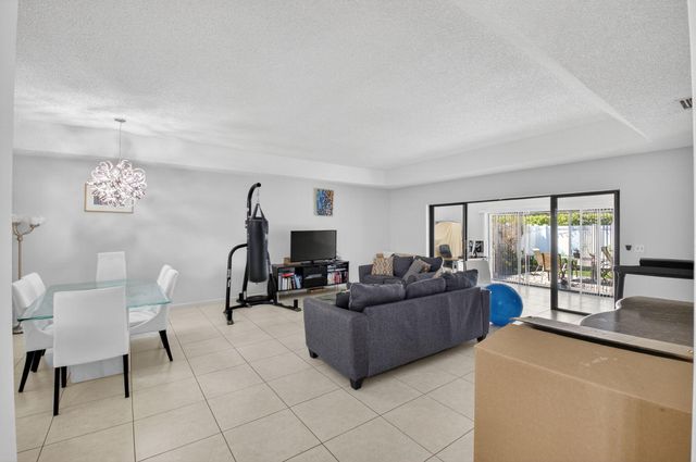 19881 VILLA MEDICI Place, Boca Raton, FL 33434