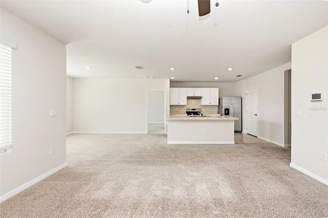 2725 DUMONT LANE, Tavares, FL 32778