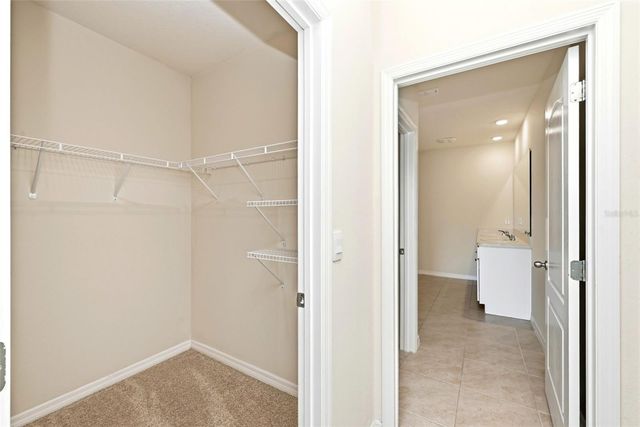 2725 DUMONT LANE, Tavares, FL 32778