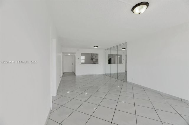 220 SW 9th Ave 501, Hallandale Beach, FL 33009