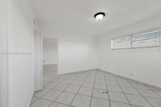 220 SW 9th Ave 501, Hallandale Beach, FL 33009