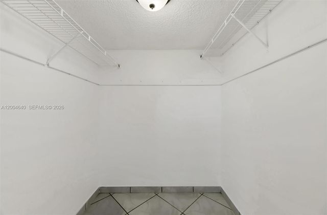 220 SW 9th Ave 501, Hallandale Beach, FL 33009