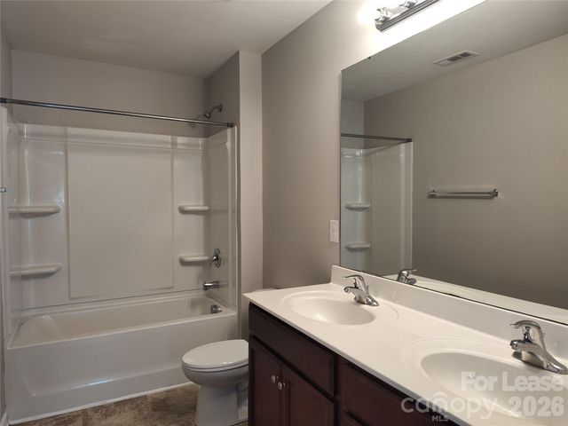6731 Broad Valley Court, Charlotte, NC 28216