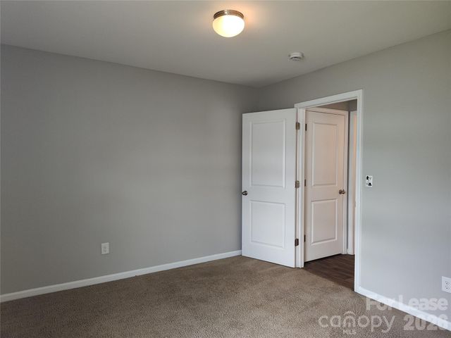6731 Broad Valley Court, Charlotte, NC 28216