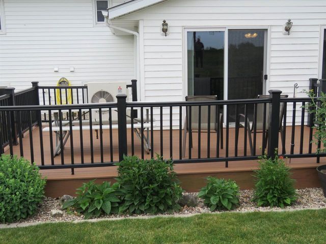 103 We Go Trail, Fox Lake, WI 53933