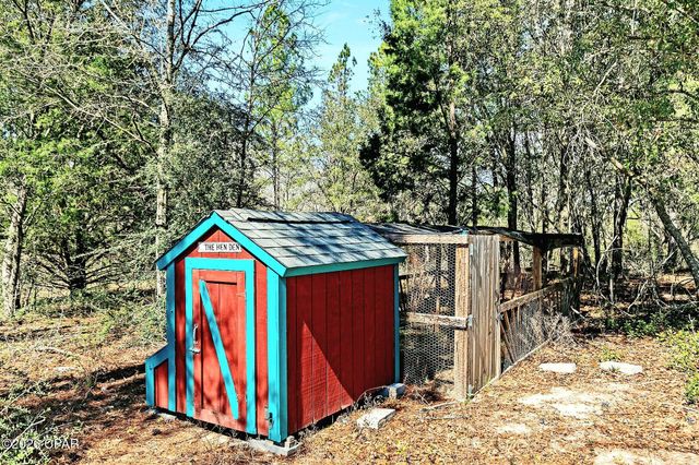 2618 Hard Labor Road, Chipley, FL 32428