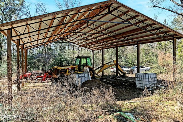 2618 Hard Labor Road, Chipley, FL 32428