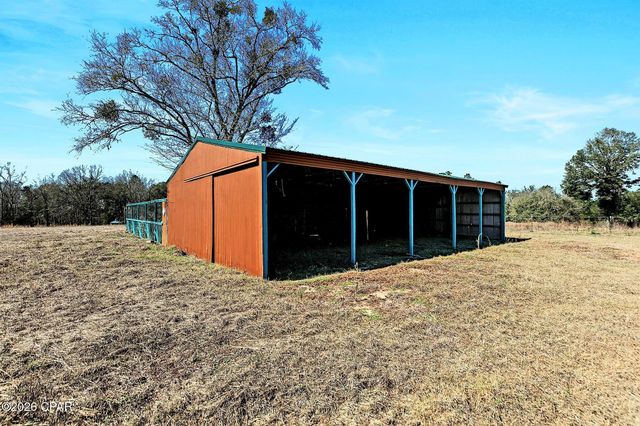 2618 Hard Labor Road, Chipley, FL 32428