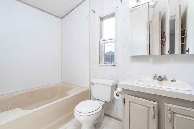 138 River RD, Liberty Hill, TX 78642