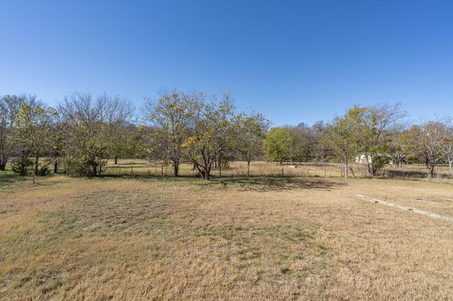 138 River RD, Liberty Hill, TX 78642