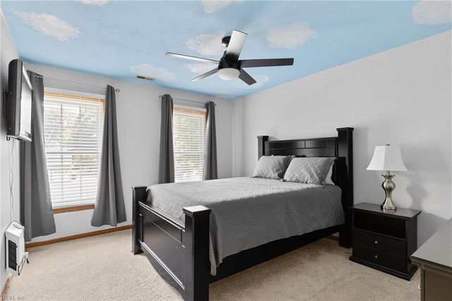 5440 Lawson Hall KY, Virginia Beach, VA 23455
