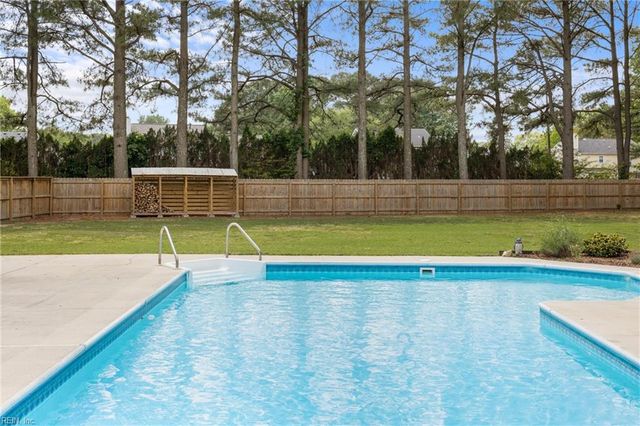 5440 Lawson Hall KY, Virginia Beach, VA 23455