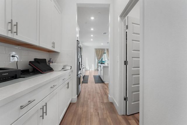 10363 Shorecliff St, Stockton, CA 95219