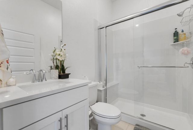 10363 Shorecliff St, Stockton, CA 95219